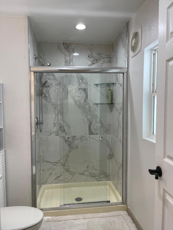 2 Bedroom Apartment オーバーンデール エクステリア 写真