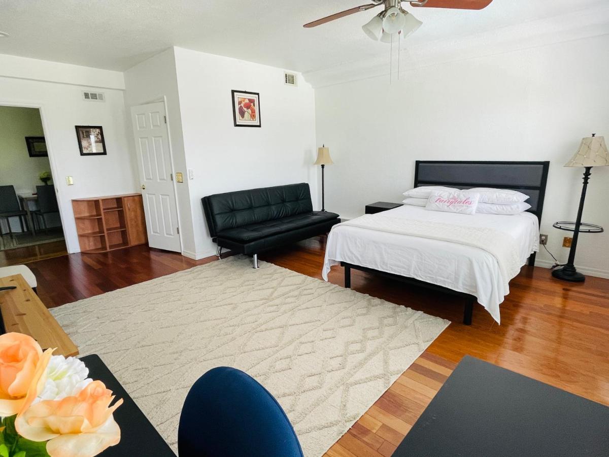 2 Bedroom Apartment オーバーンデール エクステリア 写真
