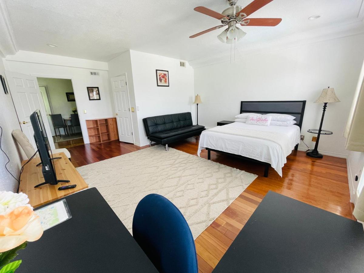 2 Bedroom Apartment オーバーンデール エクステリア 写真